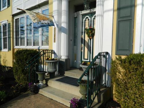 Ej Bowman House Bed & Breakfast