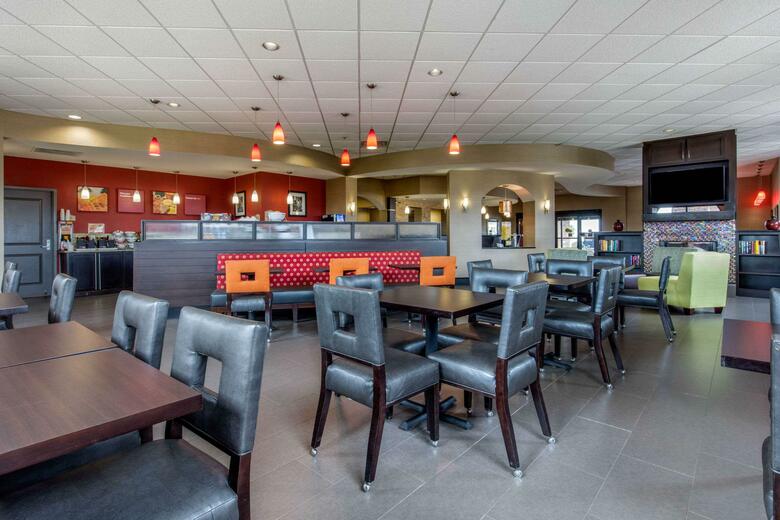 Hotel Comfort Suites Jackson