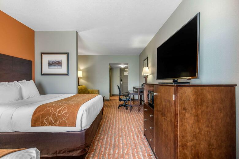 Hotel Comfort Suites Jackson