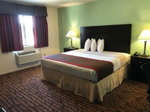Motel High Five Inn