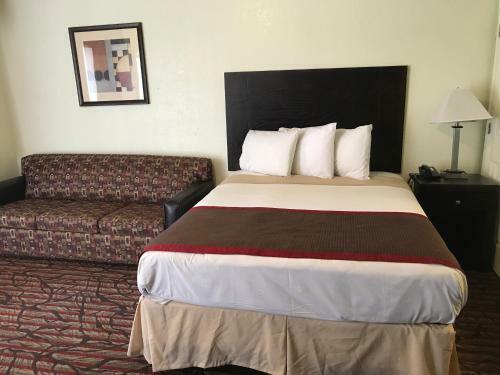 Motel High Five Inn