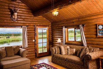 Lodge Bar N Ranch