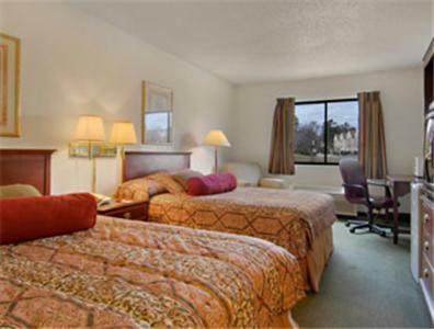 Hotel Baymont By Wyndham Smyrna