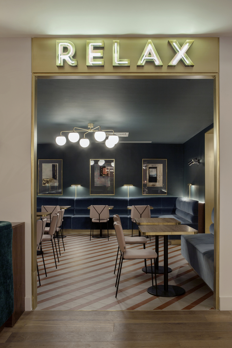 Hotel The Alex