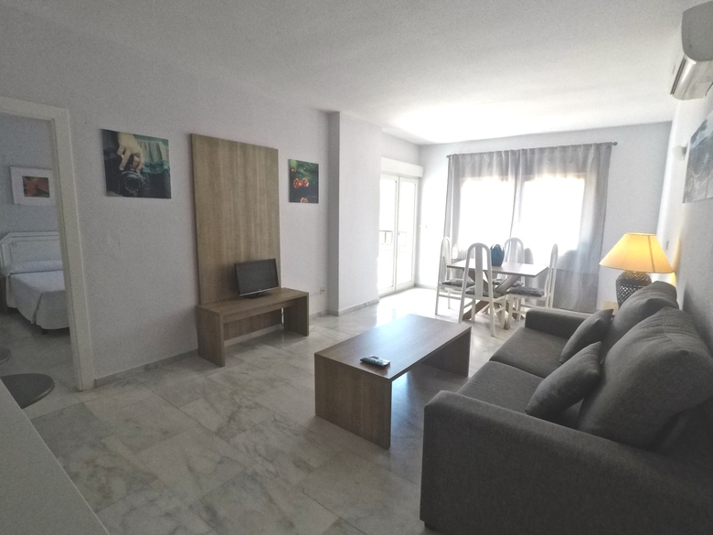 Aparthotel First Flatotel International