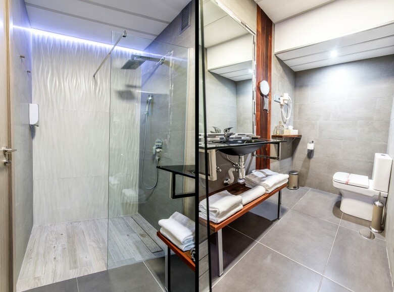 Aparthotel First Flatotel International