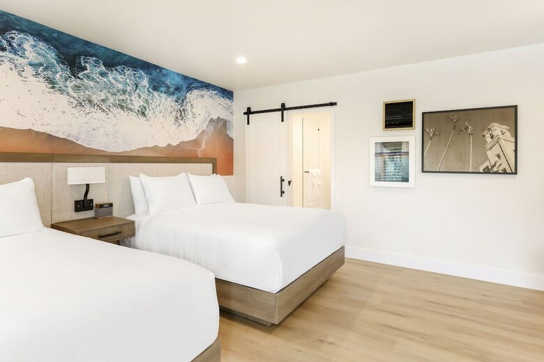 Del Mar Motel On The Beach