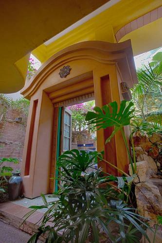 Bed & Breakfast Secret Garden Inn