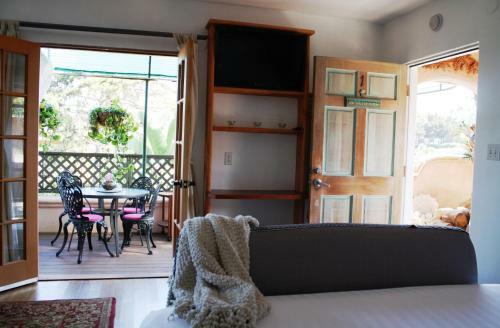 Hotel Les Artistes Inn