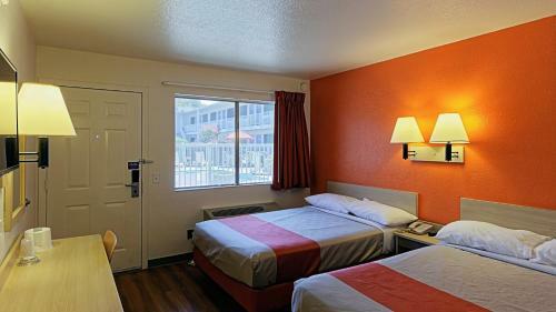 Motel 6 Chico