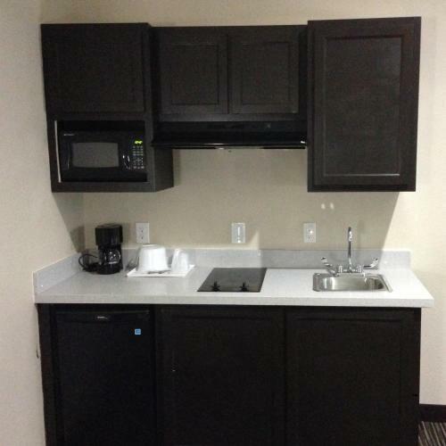 Motel Residency Suites