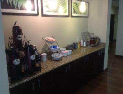 Hotel Baymont Inn And Suites Cotulla