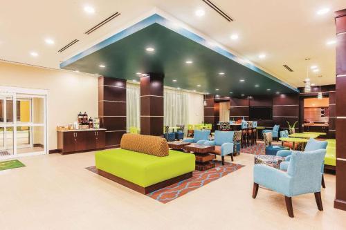 Hotel La Quinta Inn And Suites Cotulla