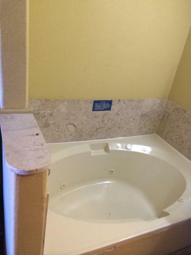 Hotel Cotulla Executive Inn