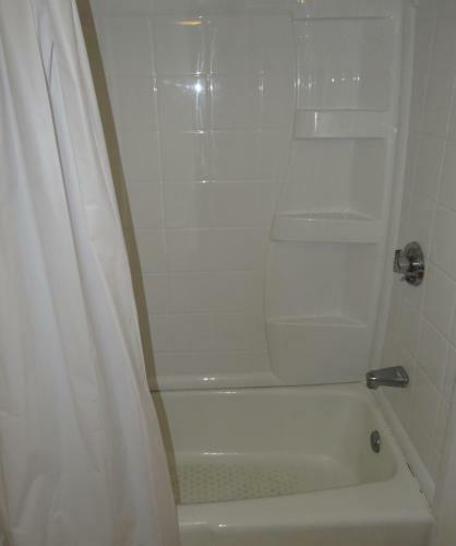 Jonathan Edwards Motel