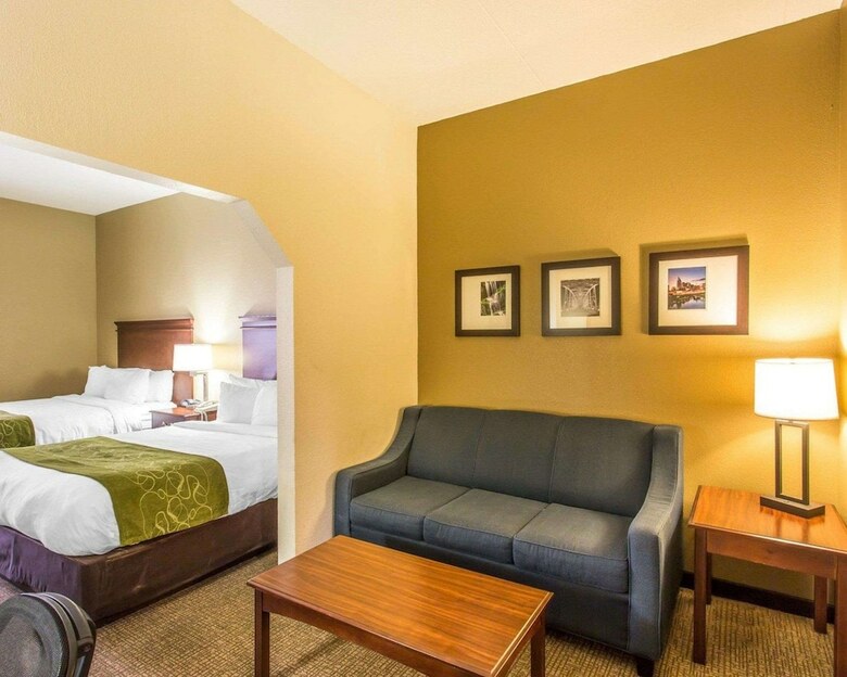 Hotel Comfort Suites Cookeville