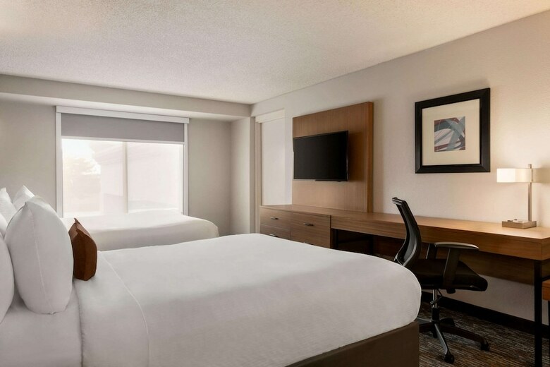 Hotel Wingate By Wyndham Cincinnati Blue Ash