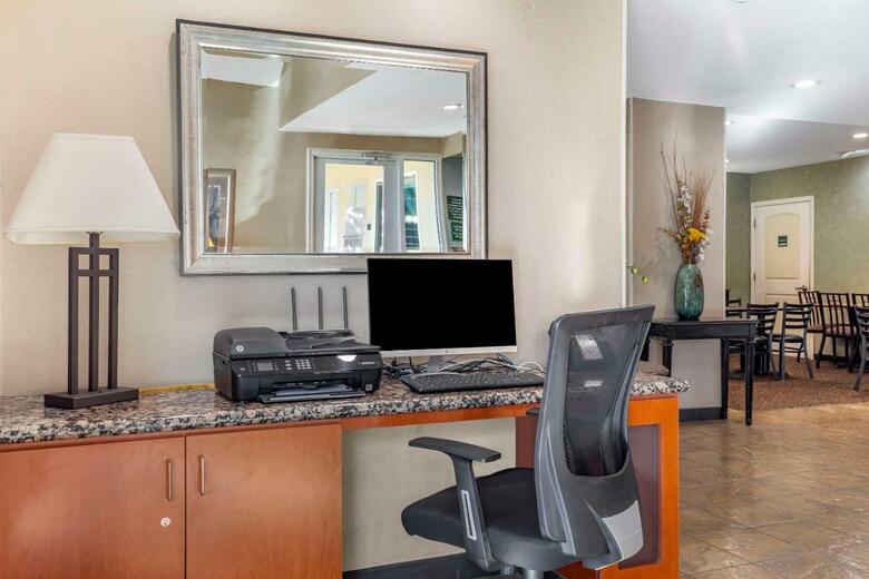 Hotel Quality Inn & Suites Livermore