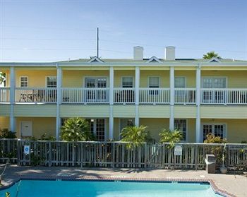 Hotel Plantation Suites And Conference Center