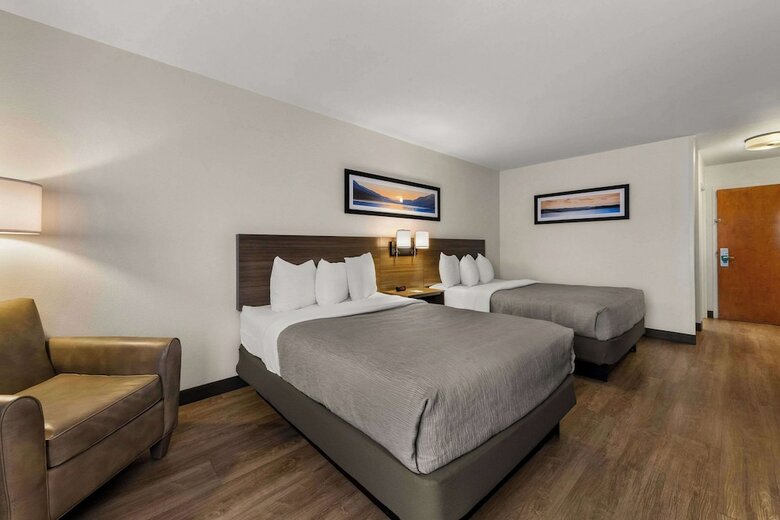 Hotel Quality Inn & Suites Matthews