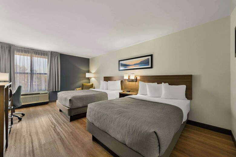 Hotel Quality Inn & Suites Matthews