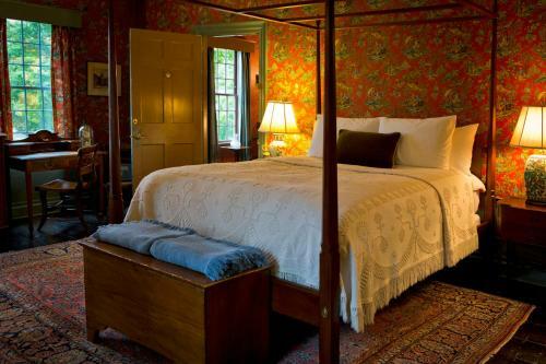 Posada Inns At Equinox