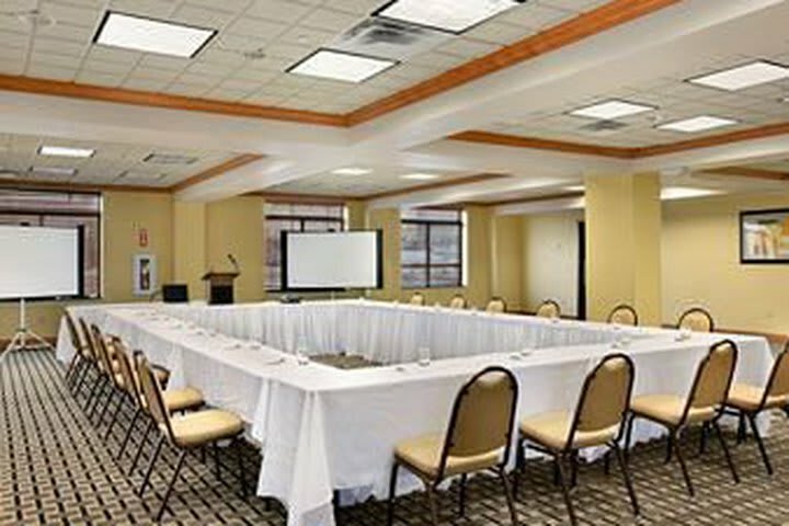 Hotel Wingate By Wyndham Dayton - Fairborn