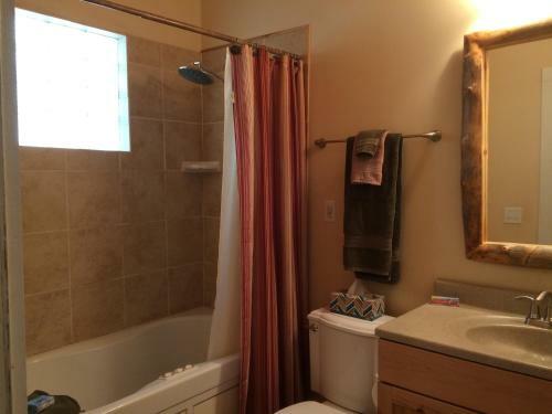 Hostal Calhoun House Inn & Suites