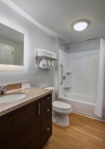 Hotel Towneplace Suites By Marriott Monroe