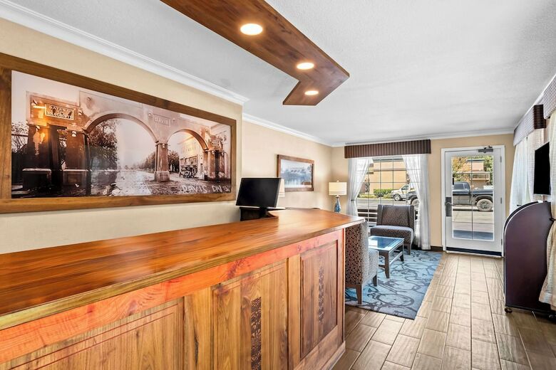 Motel Best Western University Lodge