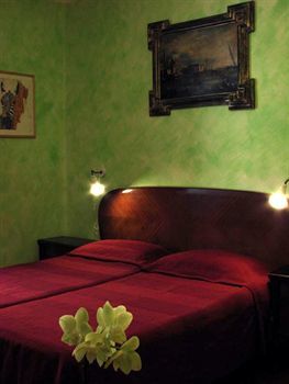 Pension Althea Rooms