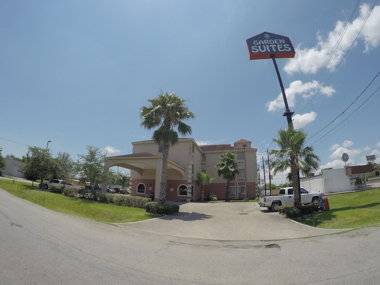 Motel Garden Suites