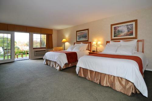 Lakeside Lodge And Suites