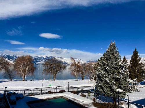 Lakeside Lodge And Suites