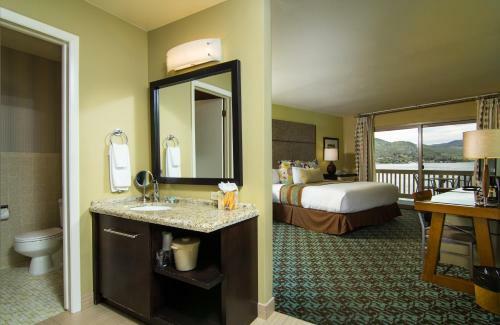 Hotel Campbell's Resort On Lake Chelan