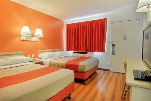 Motel 6 Kingsville