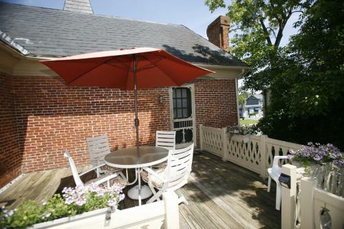 Parsonage Inn Bed And Breakfast