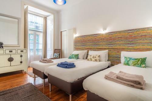 Apartamento Cr - Correeiros