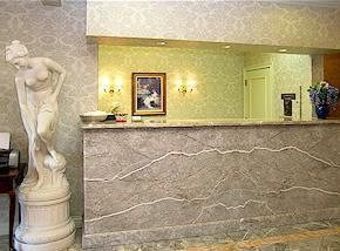 Carlyle Hotel