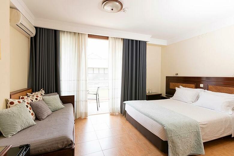 Hotel Porto Mar