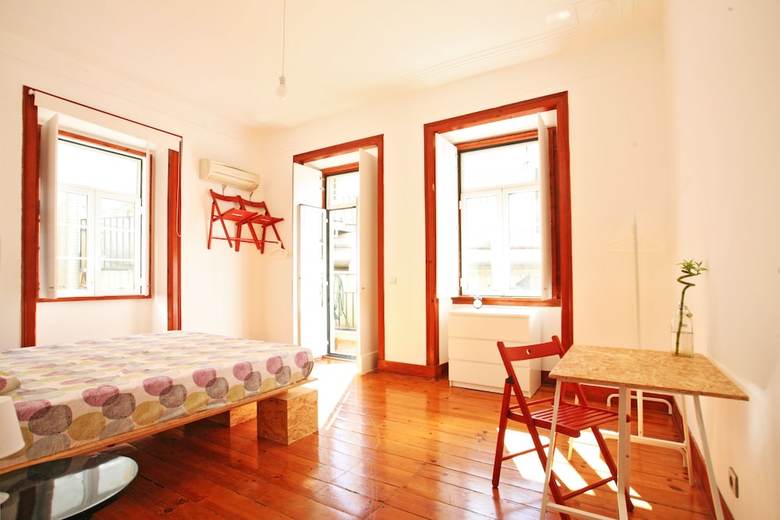 Liv'in Lisbon Hostel