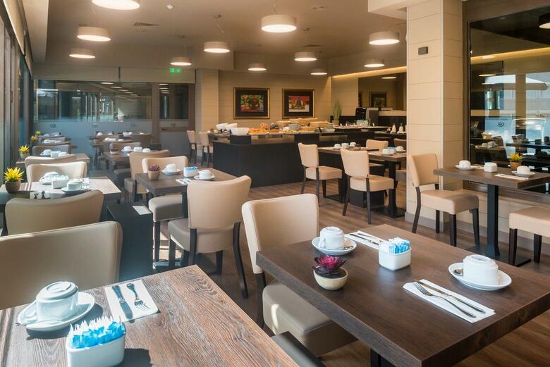 Hotel Dom Henrique - Downtown
