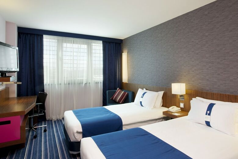 Hotel Holiday Inn Express Lisbon Alfragide