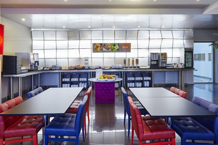 Hotel Holiday Inn Express Lisbon Alfragide