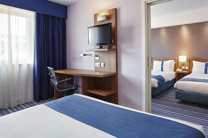 Hotel Holiday Inn Express Lisbon Alfragide