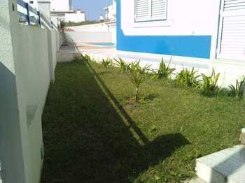 Ericeira Chill Hill Hostel & Private Rooms
