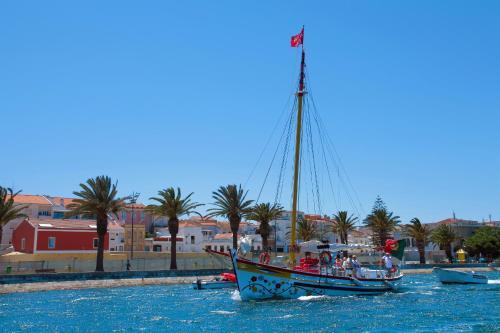 Hostal Muralha House