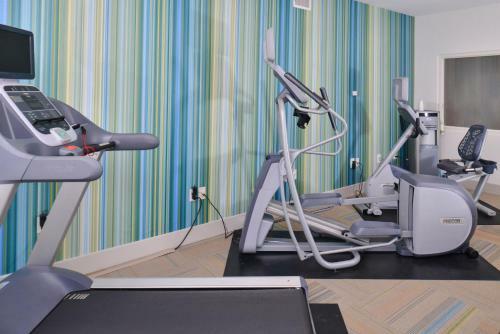 Holiday Inn Express Hotel And Suites Stevens Point