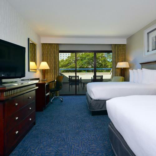 Hotel Doubletree By Hilton Newark-fremont