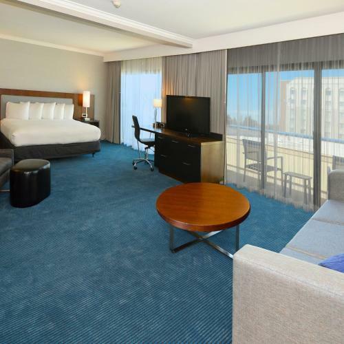 Hotel Doubletree By Hilton Newark-fremont